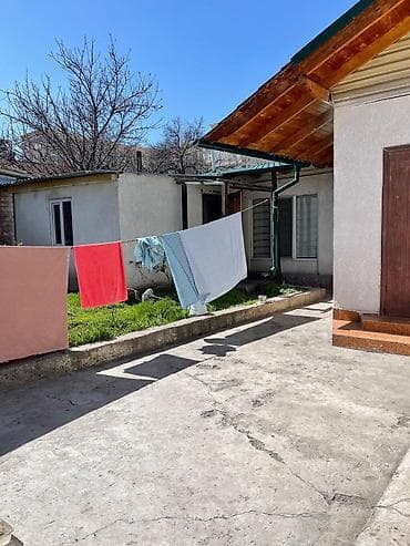 продается дом жалал абад: Дом, 94 м², 4 комнаты, Собственник, Евроремонт — 1