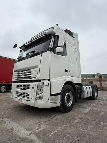 camry 55 exclusive: Тягач, Volvo — 6