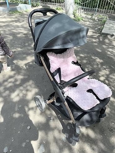 коляска на двоих: Прогулочная коляска-трость (компактная) с большим капюшоном - Цвет — 2