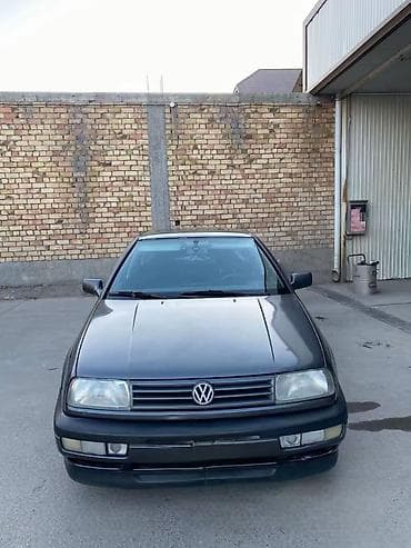 голф вента: Volkswagen Vento: 1992 г., 2 л, Ручные, Бензин, Седан — 1