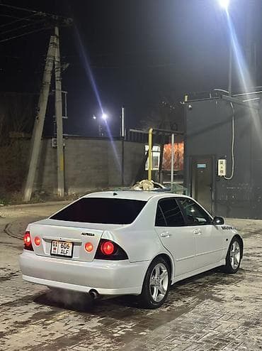 Toyota: Toyota Altezza: 2001 г., 2 л, Автомат, Бензин, Седан — 6