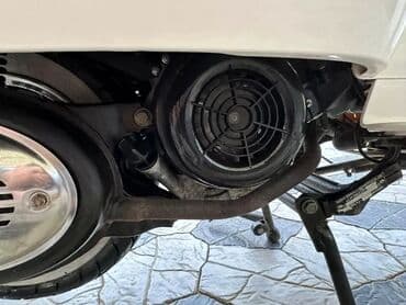 купить трехколесный электроскутер бу: Тип скутера 125 куб. см, Бензин — 14