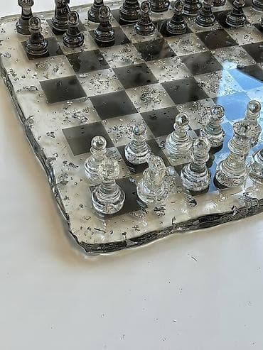 для льда: Декоративные шахматы из прозрачной смолы - Авторский шахматный набор — 4