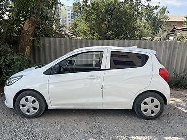 купить садовый культиватор: Chevrolet Spark: 2018 г., 1 л, Автомат, Хэтчбэк — 3