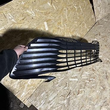 сиденья nexia: Решетка радиатора Toyota — 4