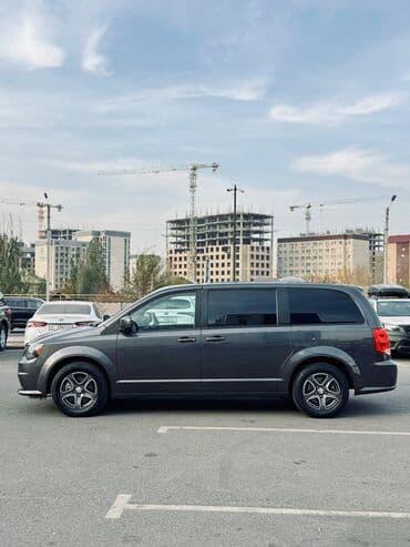 машина за 5 тысяч долларов: Dodge Caravan: 2019 г., 3.6 л, Автомат, Бензиновая, Минивэн — 5