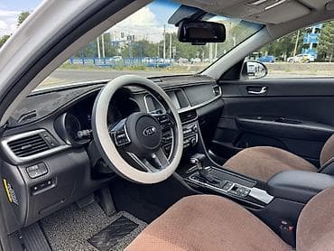 дама в канте: Kia K5: 2019 г., 2 л, Автомат, Бензин, Седан — 6