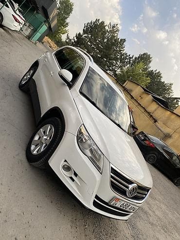 фольсваген тигуан: Volkswagen Tiguan: 2009 г., 2 л, Автомат, Бензин, Кроссовер — 2