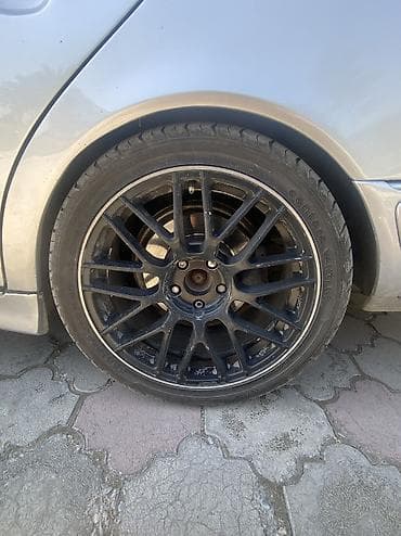 шины колёса: Литые Диски R 18 AMG, Комплект, отверстий - 5, Б/у — 2