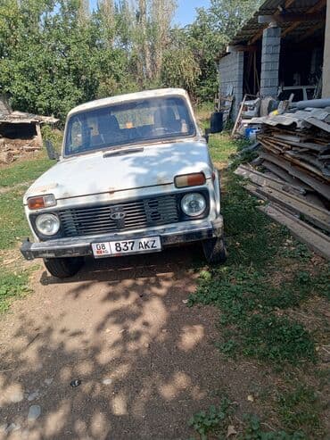 купить диски на ниву: Полноприводный автомобиль Lada Niva с трехдверным кузовом, выполненный — 3
