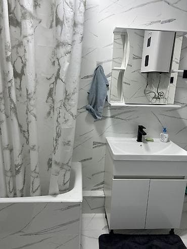 2 bedroom: 🏠 СДАЁТСЯ 2-х комнатная КВАРТИРА В БИШКЕКЕ 📍 Адрес: ул. Льва — 6