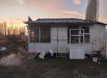 Металлический бытовой вагончик/хозблок Описание: - Каркас и обшивка at lalafo.kg Металлический бытовой вагончик/хозблок Описание: - Каркас и обшивка