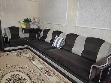 Угловой диван, C подушками