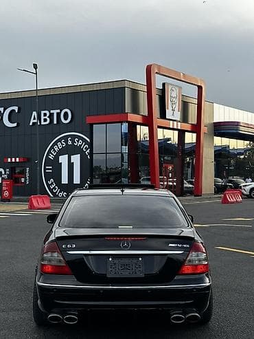 ом 662: Mercedes-Benz E-класс AMG: 2008 г., 5.5 л, Автомат, Бензин, Седан — 3