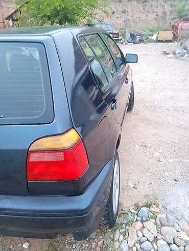 Volkswagen Golf: 1994 г., Хэтчбэк — 1