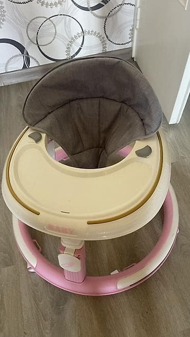 Детские ходунки с игровым столиком at lalafo.kg Детские ходунки с игровым столиком