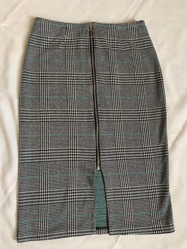 вечерние платья с завышенной талией: Юбка, Миди, Трикотаж, По талии, С вырезом — 4