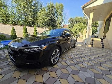 Honda Accord: 2018 г., 1.5 л, Автомат, Бензин, Седан