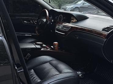 машина мерс с: Mercedes-Benz S-Class: 2010 г. — 6