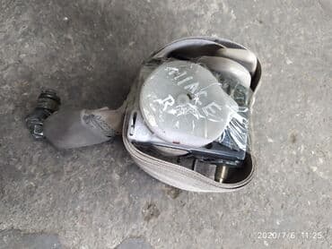 кошелек на пояс женский: Toyota Hiace Ремень безопасности, Тойота Хайс ремень безопасности — 1