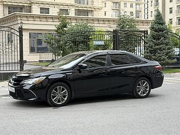 byd e7: Toyota Camry: 2015 г., 2.5 л, Автомат, Гибрид, Седан — 3