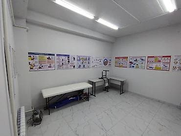 южные мкр: Сдается 3х этажное утепленное здание с ремонтом (коммерческая — 4