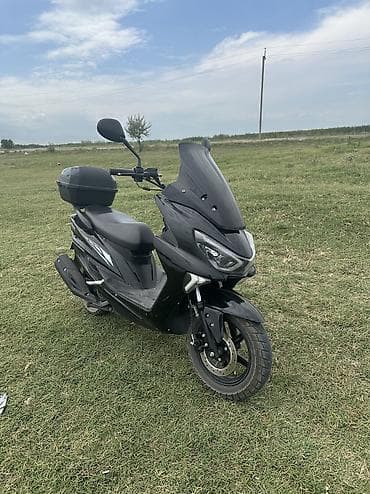 harley devidson: Скутер Mustang (Racing), черный - Двигатель: бензиновый, 4‑тактный — 5