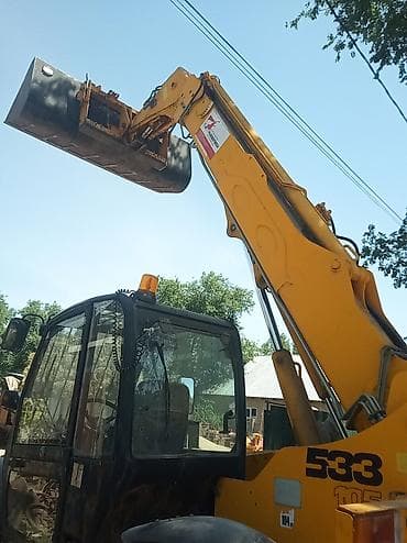 х5 м: Погрузчик, JCB, 2003 г., Колесный, Фронтальный — 3