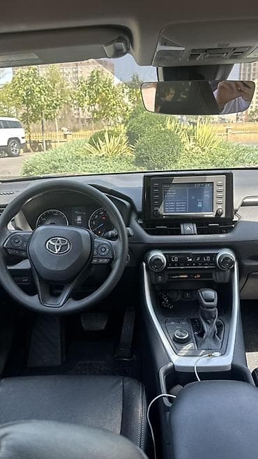хайлендер 2025: Toyota RAV4: 2022 г., 2.5 л, Автомат, Гибрид, Кроссовер — 9