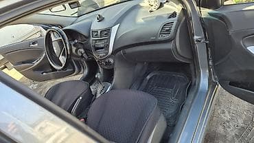 hyundai 55: Hyundai Accent: 2017 г., 1.4 л, Вариатор, Бензин, Седан — 9