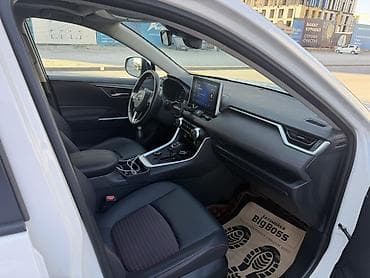 step 2: Toyota RAV4: 2022 г., 2.5 л, Автомат, Гибрид, Кроссовер — 4