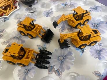 дома под снос: Снос стен | Демонтаж керамогранита, Кирпичная стена, Демонтаж встроенных шкафов | Зачистка от старых обоев, Снятие шпатлевки, Снятие подвесных потолков | Демонтаж ковролина, Демонтаж ламината, Демонтаж подложки | Кровля из профнастила, Металлочерепичная кровля, Крыша из шифера 1-2 года опыта — 12