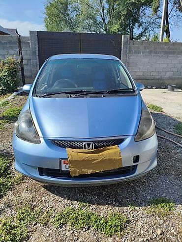 Продажа авто: Honda Fit: 2003 г., 1.3 л, Вариатор, Бензин, Хэтчбэк — 3
