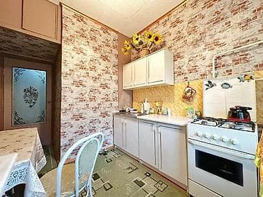 2 комнаты, 48 м², 105 серия, 5 этаж, Косметический ремонт at lalafo.kg 2 комнаты, 48 м², 105 серия, 5 этаж, Косметический ремонт