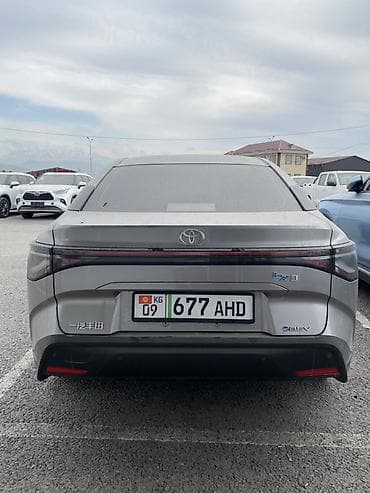 bev: Toyota bZ3: 2024 г., 0.1 л, Автомат, Электромобиль, Седан — 4