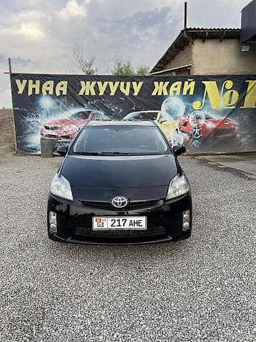 Toyota Prius: 2011 г., 1.8 л, Вариатор, Гибрид, Хэтчбэк