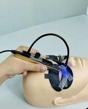 сдаю бостери: UV/LED-лампа для наращивания ресниц новое. Подходит для — 1