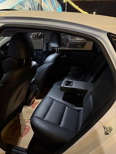 касем машина: Kia K3: 2019 г., 1.6 л, Автомат, Бензин, Седан — 8