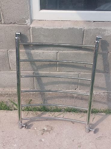 Полотенцесушитель водяной, настенный, хромированный. Две штуки - — 4