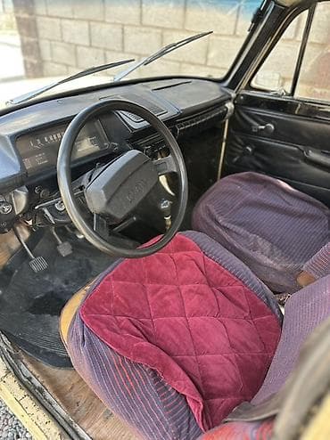 Москвич 412: 1973 г., 1.5 л, Кол менен иштөөчү, Бензин, Седан — 7