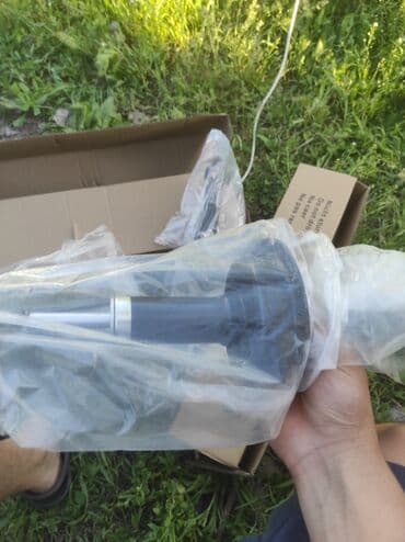 меняю доплатой мне: Задний амортизатор Honda 2004 г., Новый, Аналог, Китай — 2