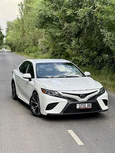 bmb 5: Toyota Camry: 2020 г., 2.5 л, Автомат, Бензин, Седан — 1