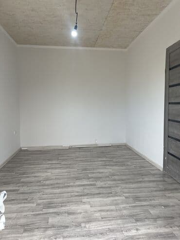 сдается квартира долгосрочные ош: 2 комнаты, Собственник, Без мебели — 1