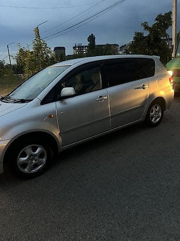 transporter multivan: Toyota Ipsum: 2002 г., 2.4 л, Автомат, Бензин, Минивэн — 3