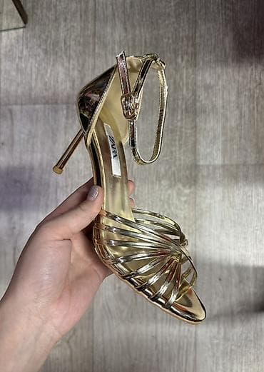 zaza туфли: Босоножки, 36, 37, 38, Zara, Новый, цвет - Белый, Самовывоз, Платная доставка — 7