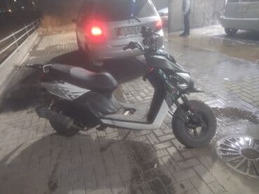 Скутеры: Тип скутера 150 куб. см, Бензин, Б/у — 2