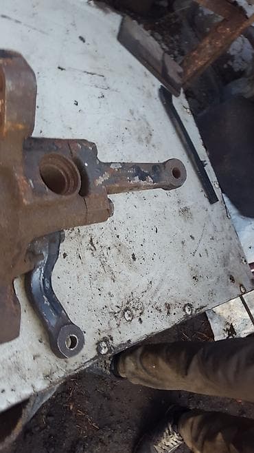 man: Man 8-163 передняя ость морковка левая дисковые тормоза — 2