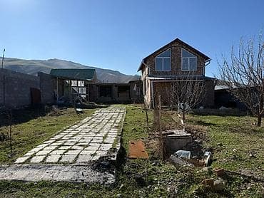 палтавка дом: Продается кирпичный дом с ремонтом в селе Бек-Тоо. Основные — 3