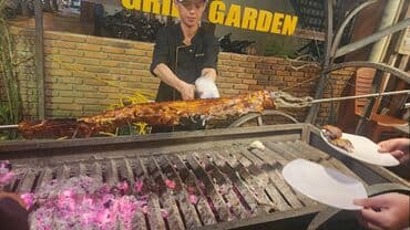 Продаю чистейший мёд как слеза Нефертити собранный этим крокодилом в