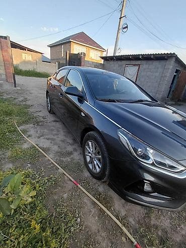 Hyundai Sonata: 2018 г., 2 л, Автомат, Газ, Седан